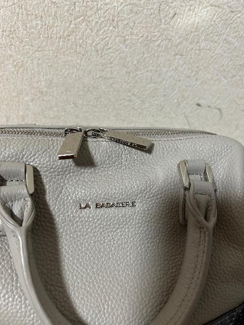 2.2Vi^OtLA BAGAGERIEU[~bVRr2WAY{Xg