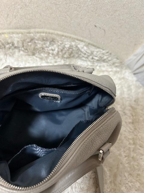 2.2Vi^OtLA BAGAGERIEU[~bVRr2WAY{Xg