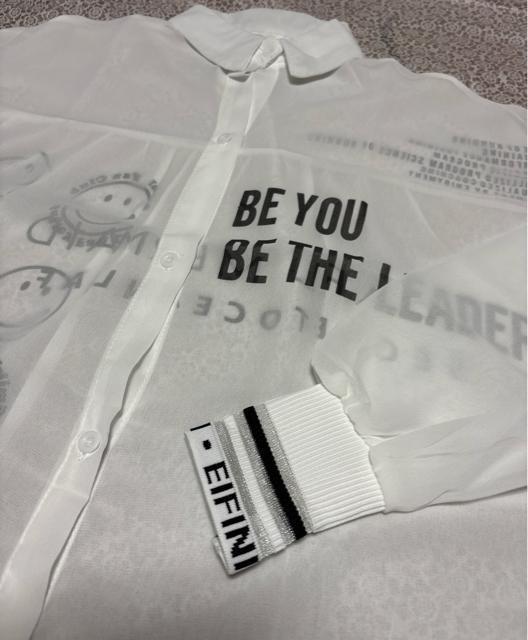 シースルー シャツカーディガン スマイル柄 前開き ホワイト 大きいサイズ < 女性ファッション シースルー シャツカーディガン スマイル柄 前開き ホワイト 大きいサイズ < 女性ファッションの