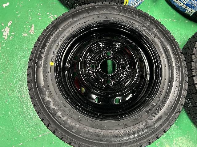 0092415)国産新品ダンロップウィンターマックス4本艶有ブラックスチールホイール145/80R12LT80/78N送料無料 < 自動車/バイク 0092415)国産新品ダンロップウィンターマックス4本艶有ブラックスチールホイール145/80R12LT80/78N送料無料 < 自動車/バイク
