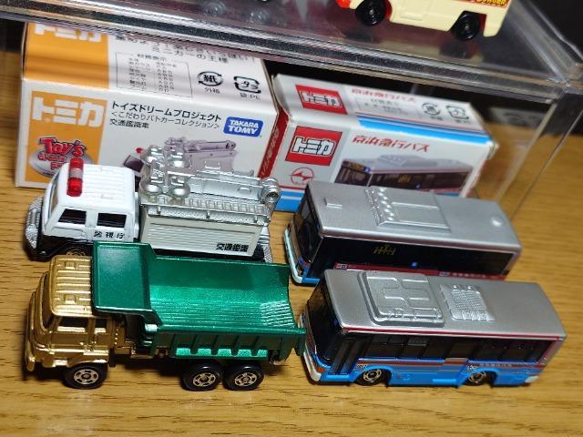 1スタ★トミカ6台働く車セット★出光タンクローリー/交通鑑識車/オフロードダンプ/京急バス/デリバリーカー★TOMY★ < ホビー  1スタ★トミカ6台働く車セット★出光タンクローリー/交通鑑識車/オフロードダンプ/京急バス/デリバリーカー★TOMY★ < ホビーの