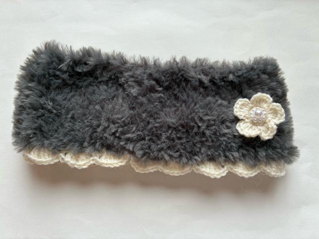 ハンドメイド ネックウォーマー ふわふわモコモコ グレー < 女性ファッション ハンドメイド ネックウォーマー ふわふわモコモコ グレー < 女性ファッションの