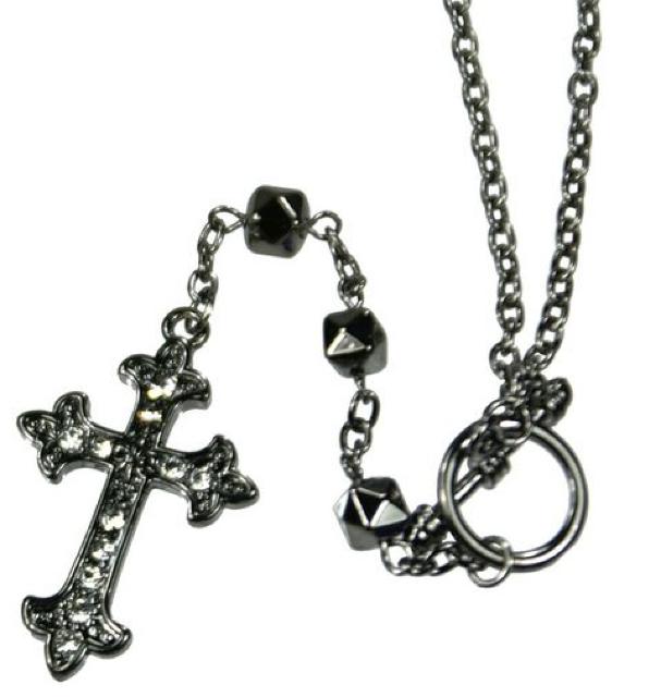ブラック十字架ネックレス CZダイヤ入り クロス ロザリオ ゴシック 長め ペンダント トップ モチーフ チェーン 黒 < 男性アクセサリー/時計  ブラック十字架ネックレス CZダイヤ入り クロス ロザリオ ゴシック 長め ペンダント トップ モチーフ チェーン 黒  < 男性アクセサリー/時計の