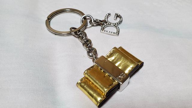 K h`FKbo[i D&G S~U[{ `[L[O [WL[z_[@OWA[  uh 