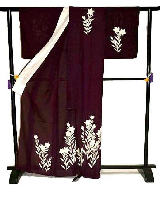 【夏物】【最高級】新品同様 絽葡萄色 銀彩 桔梗文 1つ紋 クリーニング済 付下げ 身丈166.5cm 裄丈64cm T3582 < 女性ファッション  【夏物】【最高級】新品同様 絽葡萄色 銀彩 桔梗文 1つ紋 クリーニング済 付下げ 身丈166.5cm 裄丈64cm T3582 < 女性ファッションの