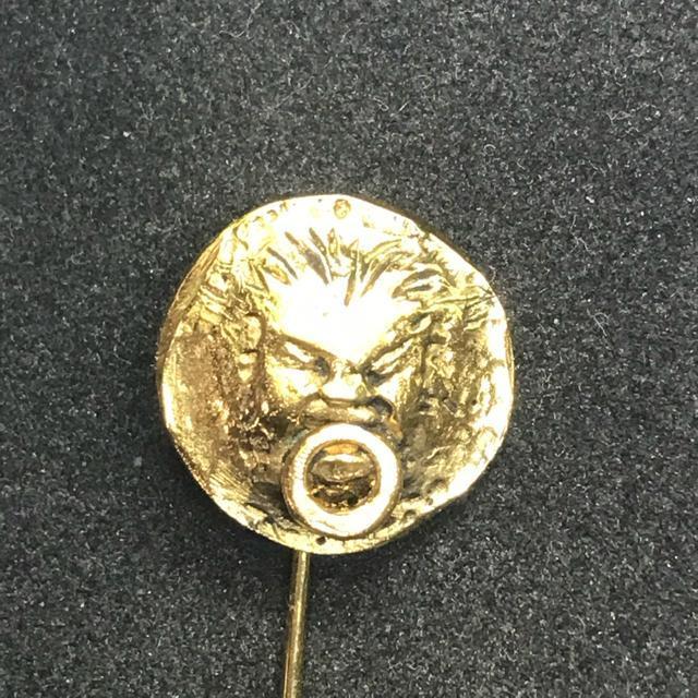 レア 貴重 正規品 ヴィンテージ シャネル ライオンモチーフ ピンブローチ < ブランド レア 貴重 正規品 ヴィンテージ シャネル ライオンモチーフ ピンブローチ < ブランドの