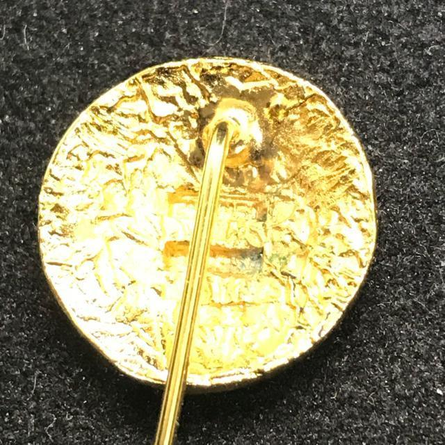 レア 貴重 正規品 ヴィンテージ シャネル ライオンモチーフ ピンブローチ < ブランド レア 貴重 正規品 ヴィンテージ シャネル ライオンモチーフ ピンブローチ < ブランドの