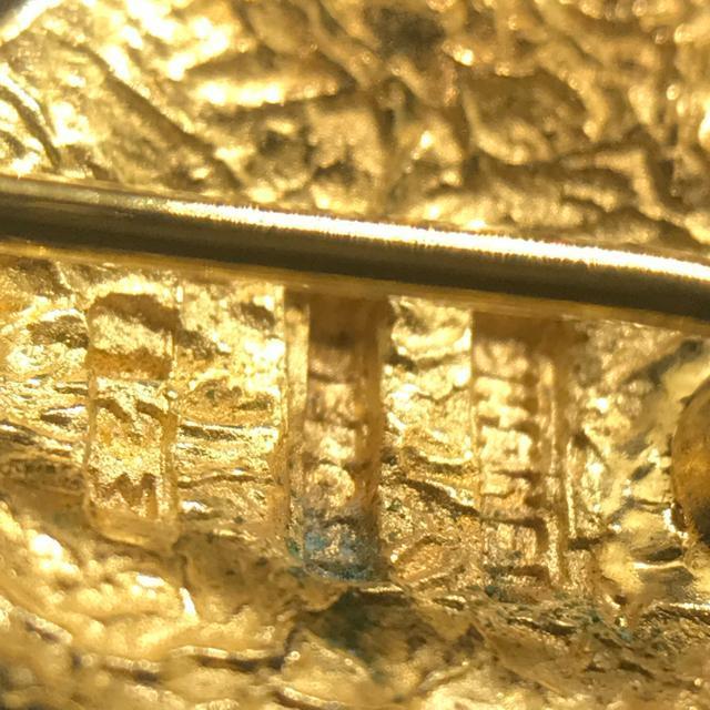 レア 貴重 正規品 ヴィンテージ シャネル ライオンモチーフ ピンブローチ < ブランド レア 貴重 正規品 ヴィンテージ シャネル ライオンモチーフ ピンブローチ < ブランドの