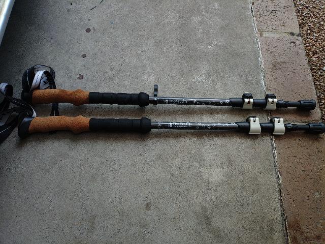 trekking pole the fit life トレッキングポール 軽登山 ハイキング 歩行補助 リハビリ等にも < レジャー/スポーツ trekking pole the fit life トレッキングポール 軽登山 ハイキング 歩行補助 リハビリ等にも < レジャー/スポーツの