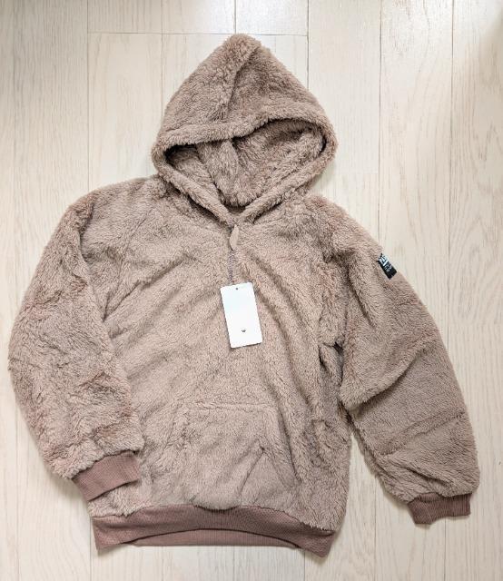 130★ふわもこかわいいプルパーカー★新品★送料無料 < キッズ/ベビー 130★ふわもこかわいいプルパーカー★新品★送料無料 < キッズ/ベビーの