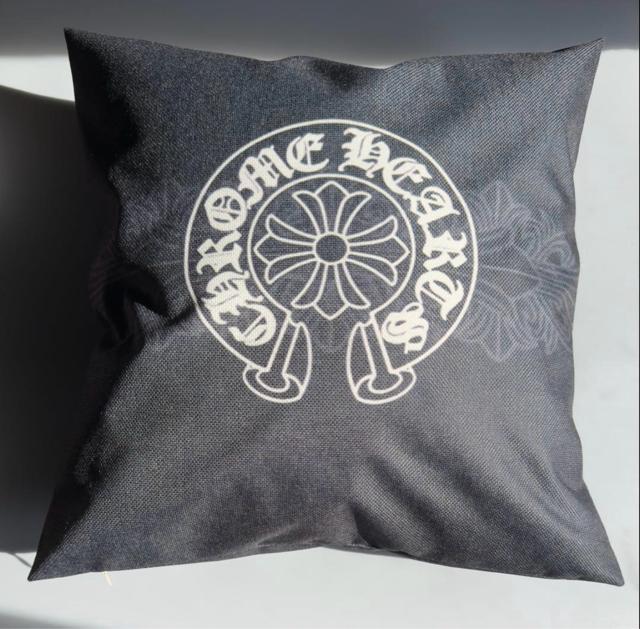 クロムハーツ ホースシューロゴクッションカバー45*45cm 新品未使用 < インテリア/ライフ クロムハーツ ホースシューロゴクッションカバー45*45cm 新品未使用 < インテリア/ライフの