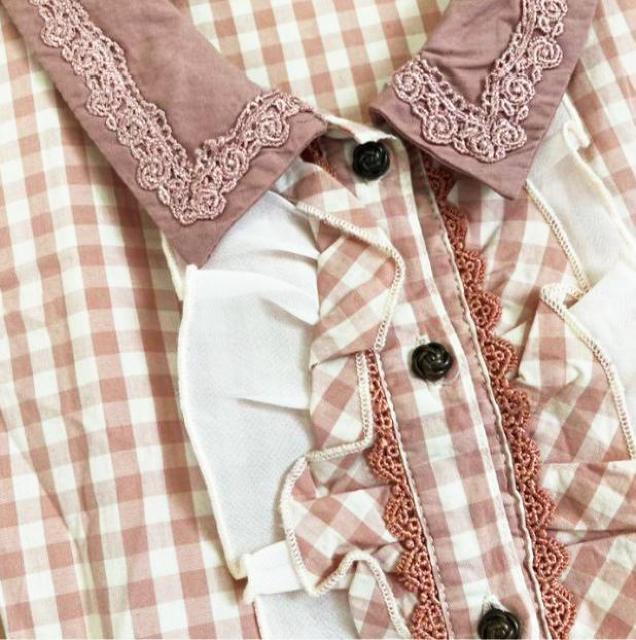 新品 axes femアクシーズファム チェック 刺繍 フリル ワンピース 膝丈 < ブランド 新品 axes femアクシーズファム チェック 刺繍 フリル ワンピース 膝丈 < ブランドの