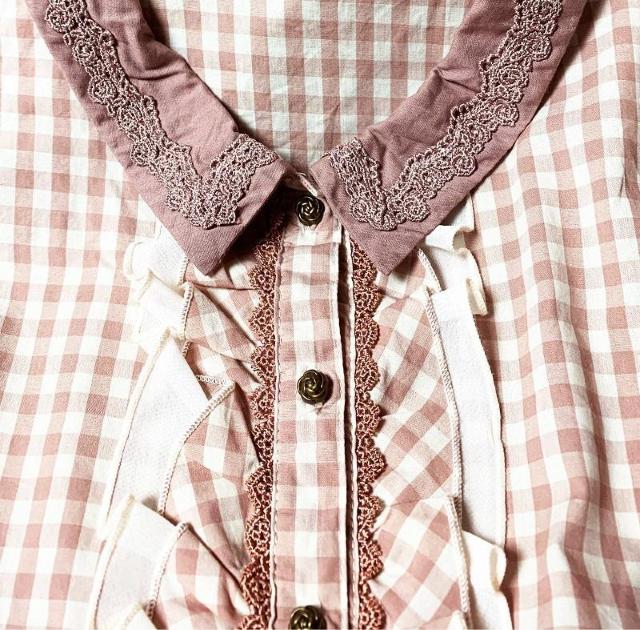 新品 axes femアクシーズファム チェック 刺繍 フリル ワンピース 膝丈 < ブランド 新品 axes femアクシーズファム チェック 刺繍 フリル ワンピース 膝丈 < ブランドの