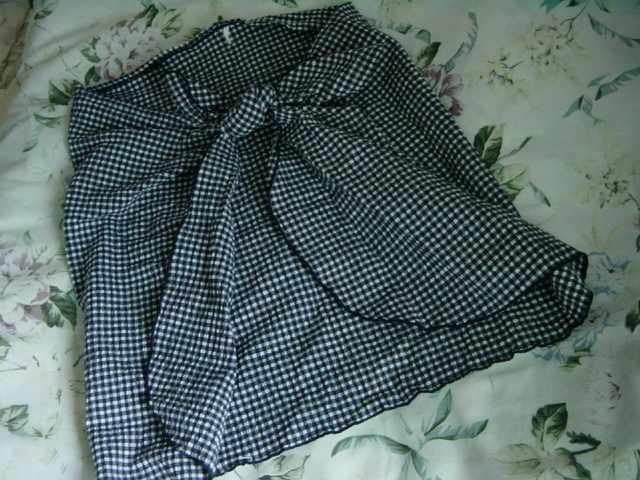 E*:.B.pIt`FcN.B.:*E  t@bV 