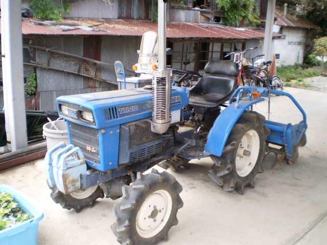 COŐlCM̃CZLgN^[4WDfB[[RC  /oCN