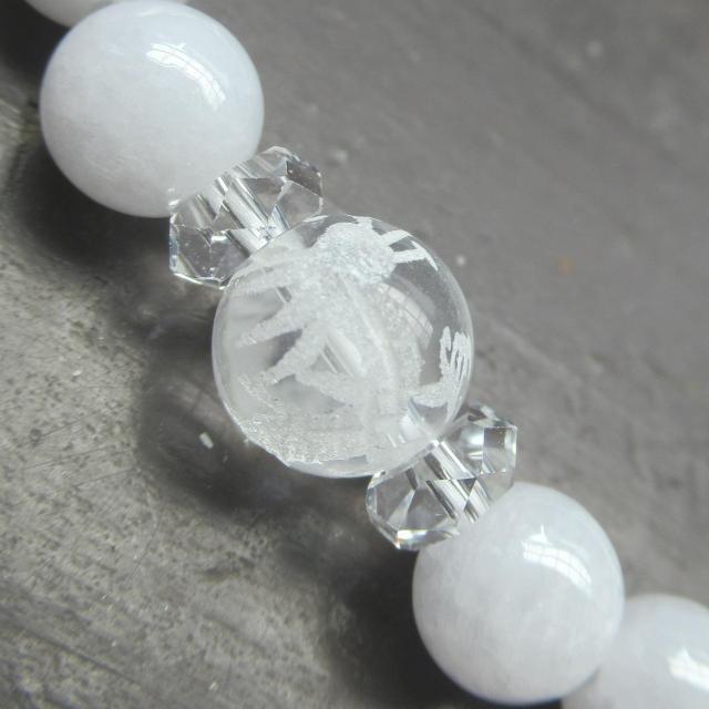 10ミリ玉 龍彫水晶x本翡翠・ジェダイトブレスレット 天然石 < 女性アクセサリー/時計 10ミリ玉 龍彫水晶x本翡翠・ジェダイトブレスレット 天然石 < 女性アクセサリー/時計の