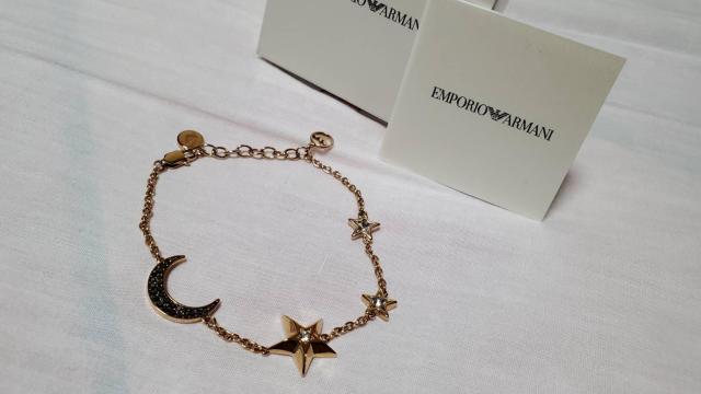 正規未 アルマーニ ミックスアイコンチャーム チェーンブレスレット クレセントムーン スター 付属有 < ブランド  正規未 アルマーニ ミックスアイコンチャーム チェーンブレスレット クレセントムーン スター 付属有 < ブランドの