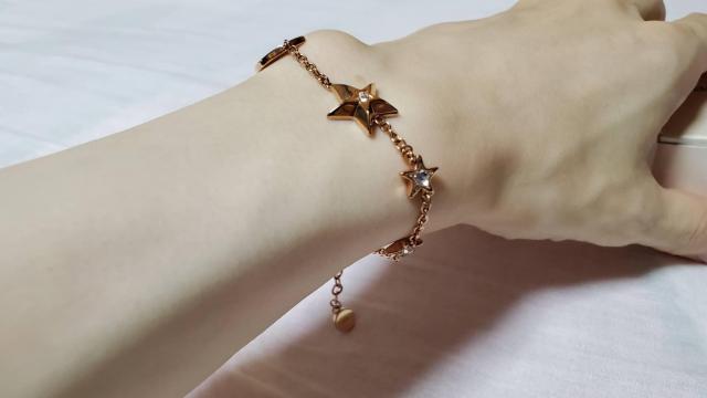 正規未 アルマーニ ミックスアイコンチャーム チェーンブレスレット クレセントムーン スター 付属有 < ブランド  正規未 アルマーニ ミックスアイコンチャーム チェーンブレスレット クレセントムーン スター 付属有 < ブランドの