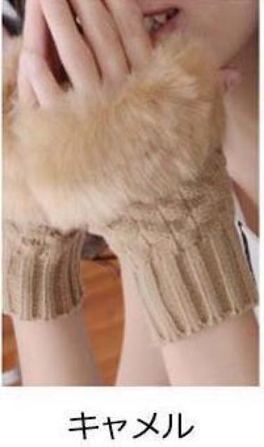 ★大人気!!★指なしショートファーグローブ★キャメル < 女性ファッション  ★大人気!!★指なしショートファーグローブ★キャメル  < 女性ファッションの