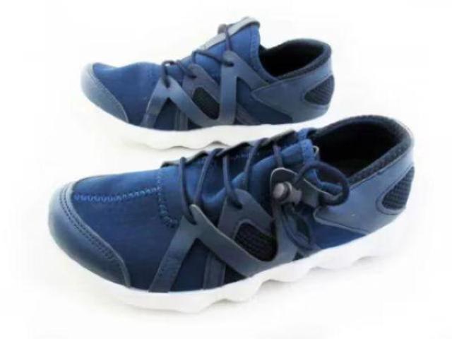 1�~~C272�V�iAAA�I�[�Z���e�B�b�N�n�C�e�N�X�j�[�J�[25�aNAVY��  �� �j���t�@�b�V������ 