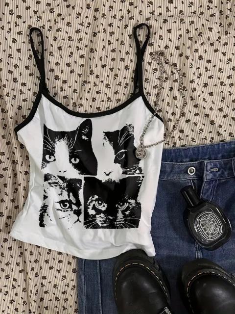 超お買い得790円★猫プリントがかわいいレディース用ブラックストラップレスタンクトップ USAサイズS(日本サイズL相当) < 女性ファッション  超お買い得790円★猫プリントがかわいいレディース用ブラックストラップレスタンクトップ USAサイズS(日本サイズL相当)  < 女性ファッションの