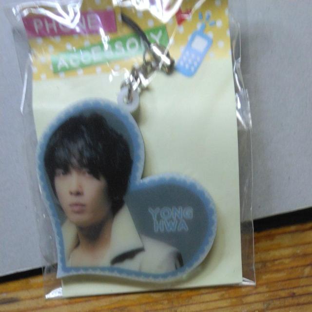 ☆パク.ヨンハ☆写真入りストラップ < タレントグッズ ☆パク.ヨンハ☆写真入りストラップ < タレントグッズの