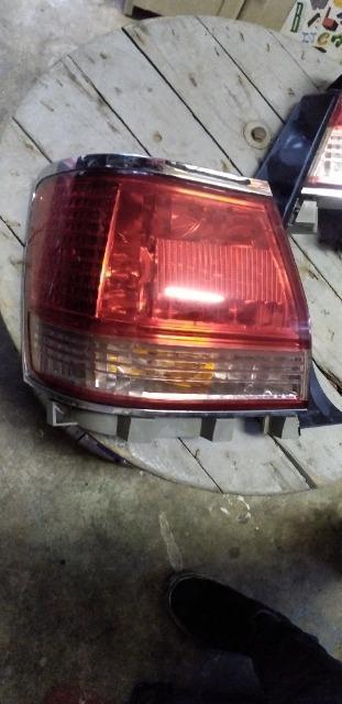 17クラウン リアコーナーレンズ < 自動車/バイク 17クラウン リアコーナーレンズ < 自動車/バイク