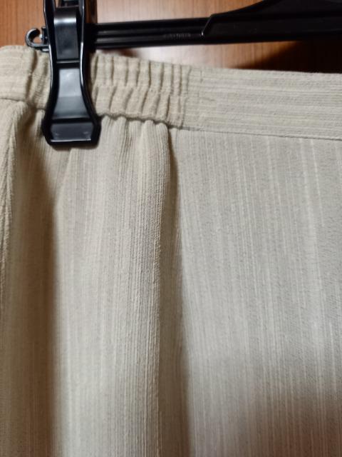 ∞ さらっとしたスカート < 女性ファッション  ∞ さらっとしたスカート < 女性ファッションの