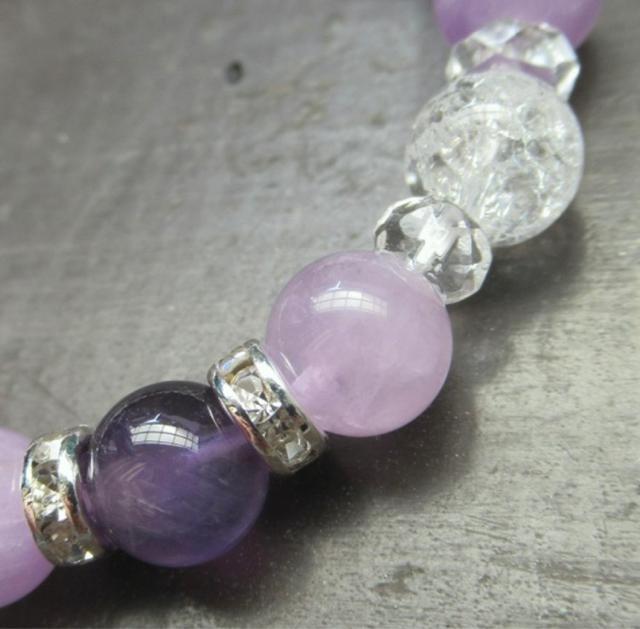 アメジストxラベンダーアメジストxクラック水晶ブレスレット 天然石 パワーストーン < 女性アクセサリー/時計  アメジストxラベンダーアメジストxクラック水晶ブレスレット 天然石 パワーストーン < 女性アクセサリー/時計の