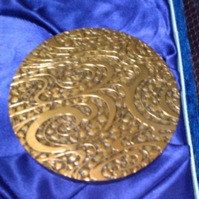 国際花と緑の博覧会 公式記念メダル 大きさ約7.5センチ重さ293グラム < ホビー 国際花と緑の博覧会 公式記念メダル 大きさ約7.5センチ重さ293グラム < ホビーの