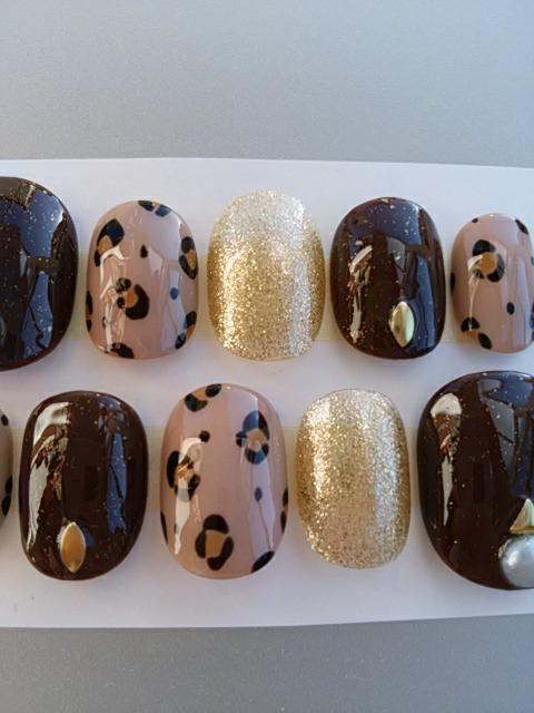 売り切り値下げ ジェルネイル ブラウン&ヒョウ柄 レオパード ショート < 香水/コスメ/ネイル 売り切り値下げ ジェルネイル ブラウン&ヒョウ柄 レオパード ショート < 香水/コスメ/ネイルの