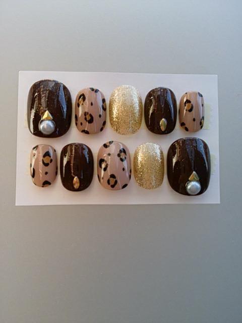 売り切り値下げ ジェルネイル ブラウン&ヒョウ柄 レオパード ショート < 香水/コスメ/ネイル 売り切り値下げ ジェルネイル ブラウン&ヒョウ柄 レオパード ショート < 香水/コスメ/ネイルの