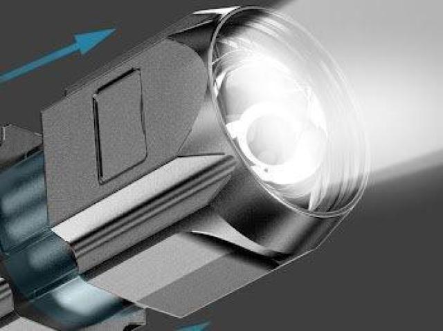 強力なLEDライト 充電式 USB充電 防水ズーム < 家電/AV 強力なLEDライト 充電式 USB充電 防水ズーム < 家電/AVの