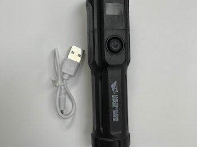 強力なLEDライト 充電式 USB充電 防水ズーム < 家電/AV 強力なLEDライト 充電式 USB充電 防水ズーム < 家電/AVの