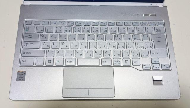 LIFEBOOK Corei5 ������8GB SSD500GB �m�[�g�p�\�R�� Windows11 �^�b�`�p�l�� Web�J���� �� PC�{��/���Ӌ@��� 