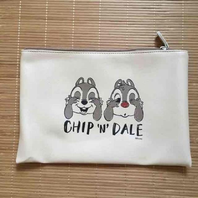 ディズニー・チップ&デール柄レザークラッチバッグ < 女性ファッション ディズニー・チップ&デール柄レザークラッチバッグ < 女性ファッションの