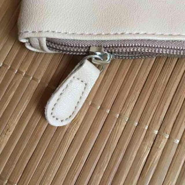 ディズニー・チップ&デール柄レザークラッチバッグ < 女性ファッション ディズニー・チップ&デール柄レザークラッチバッグ < 女性ファッションの