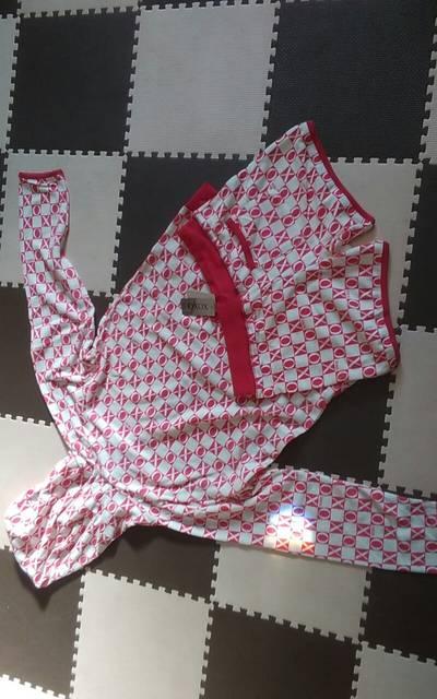 新品 XOXO パーカー3150円と短パンツ1880円のセット ピンク < ブランド 新品 XOXO パーカー3150円と短パンツ1880円のセット ピンク < ブランドの