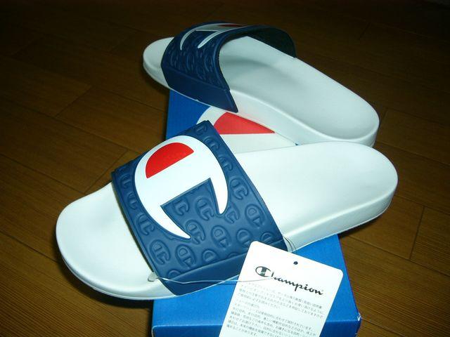 新品チャンピオンChampionサンダル41/42靴ゴム草履ロゴ < ブランド  新品チャンピオンChampionサンダル41/42靴ゴム草履ロゴ < ブランドの