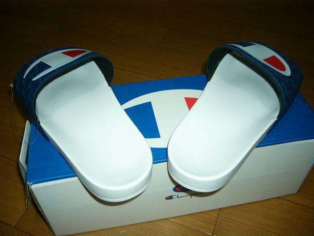 新品チャンピオンChampionサンダル41/42靴ゴム草履ロゴ < ブランド  新品チャンピオンChampionサンダル41/42靴ゴム草履ロゴ < ブランドの