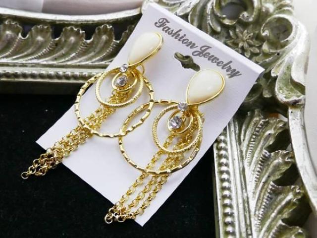 ViSXPnAeB[N`F[ƃXg[̃sAX   ANZT[/v 