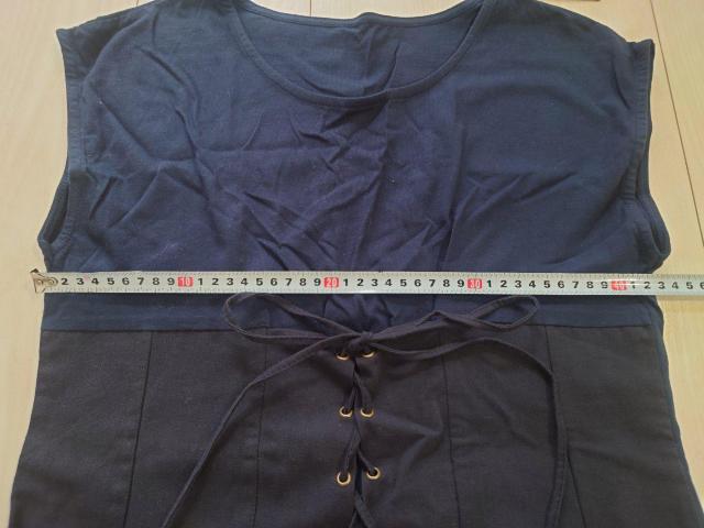 新品タグ付き コルセット風編み上げトップス < 女性ファッション  新品タグ付き コルセット風編み上げトップス < 女性ファッションの