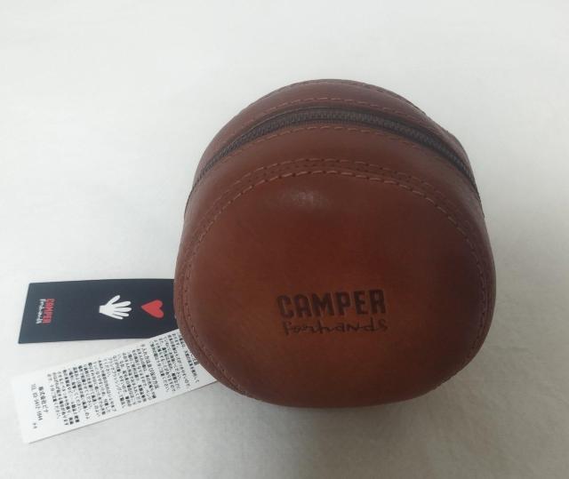 カンペール 茶 革 ボール型 ポーチ バッグ < ブランド  カンペール 茶 革 ボール型 ポーチ バッグ < ブランドの
