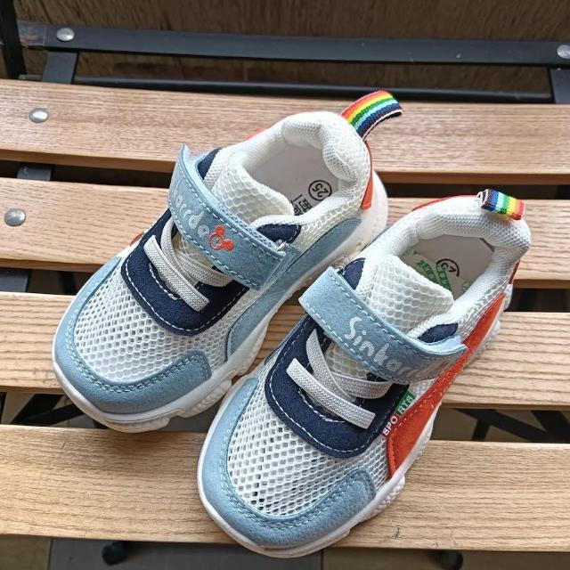 新品 15.5cm キッズ スニーカー ホワイト シューズ 靴 子供靴 こども < キッズ/ベビー  新品 15.5cm キッズ スニーカー ホワイト シューズ 靴 子供靴 こども  < キッズ/ベビーの