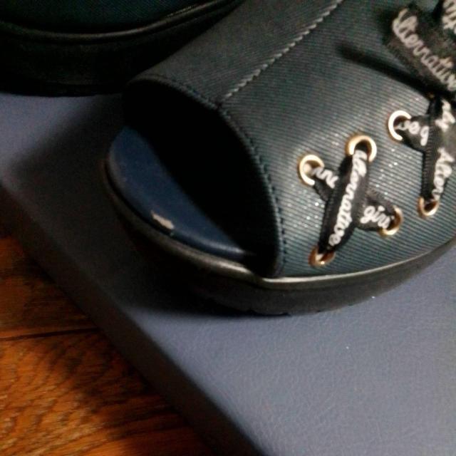 ○ ALGY 23.0cm 新品 ブルー サンダル < ブランド ○ ALGY 23.0cm 新品 ブルー サンダル < ブランドの