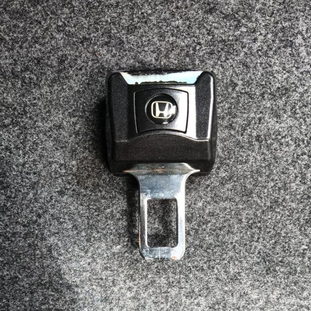 ホンダ ロゴ入り シートベルトセンサー解除? < 自動車/バイク ホンダ ロゴ入り シートベルトセンサー解除? < 自動車/バイク