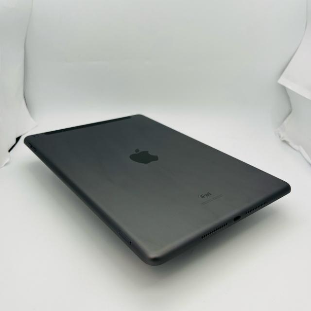 A 98% iPad 8 第8世代 32 GB SIMフリー グレイ 本体 < PC本体/周辺機器 A 98% iPad 8 第8世代 32 GB SIMフリー グレイ 本体 < PC本体/周辺機器の