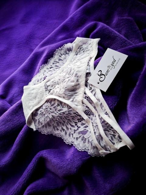 ホワイトデーギフトに☆純白SEXYランジェリー総レースシースルー☆ヒップハングローライズ☆アシンメトリーフルバックショーツM☆新品 < 女性ファッション ホワイトデーギフトに☆純白SEXYランジェリー総レースシースルー☆ヒップハングローライズ☆アシンメトリーフルバックショーツM☆新品 < 女性ファッションの