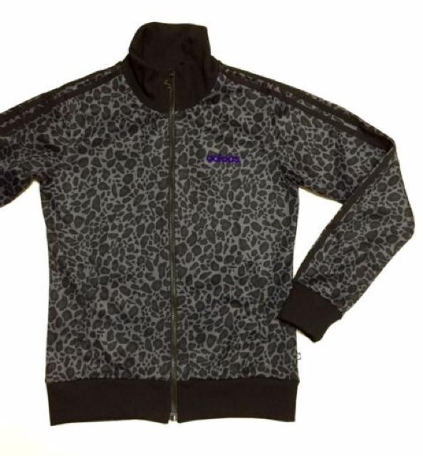 アディダスadidas〓グレー豹柄ジャージ(L)新品〓 < ブランド アディダスadidas〓グレー豹柄ジャージ(L)新品〓 < ブランドの
