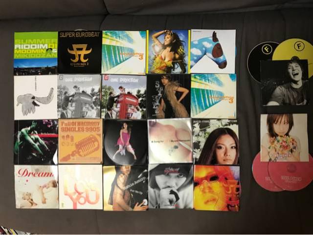 中古CDアルバム75枚セット プラスケースとおまけ15枚 < タレントグッズ  中古CDアルバム75枚セット プラスケースとおまけ15枚 < タレントグッズの